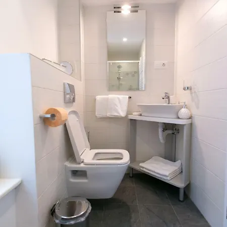 Del Molo Apartment