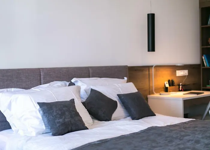 Del Molo Apartment *