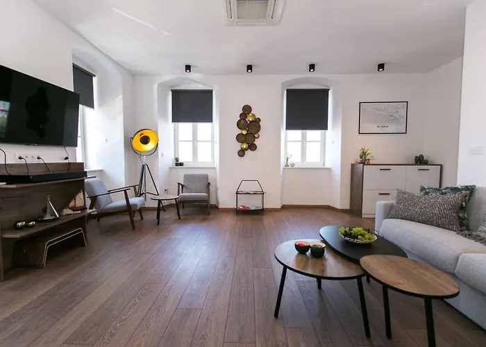 Del Molo Apartment
